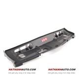 Ốp nhựa trên két nước, giàn nóng xe Mercedes C300 AMG - 2045000155